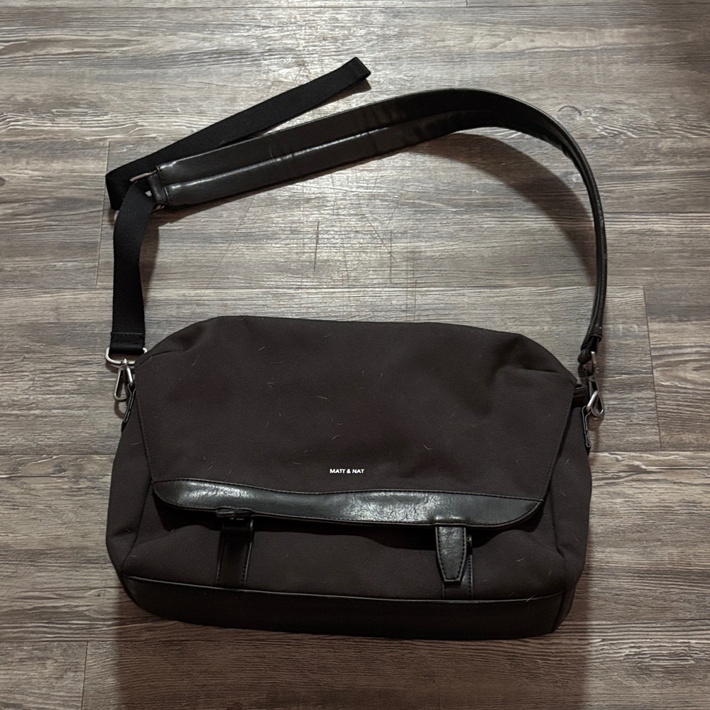 Matt & Nat Black Crossbody Messenger Bag